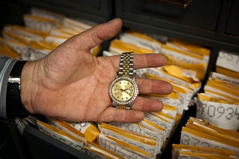 man buys rolex for $345|antique roadshow rolex value.